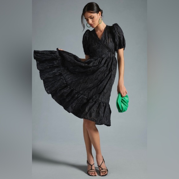 Stella Nova Trinke Jacquard Dress - Picture 1 of 13